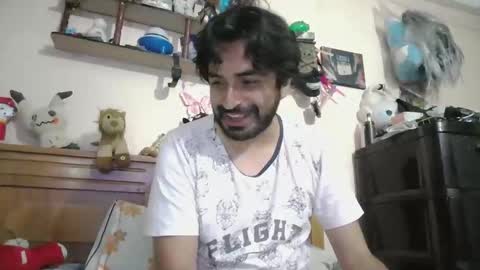 Snapshot of luismiastarot chatting on November 6, 2:12 am luismiastarot online show from November 6, 2:12 am