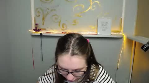 Luiza online show from December 14, 11:39 am