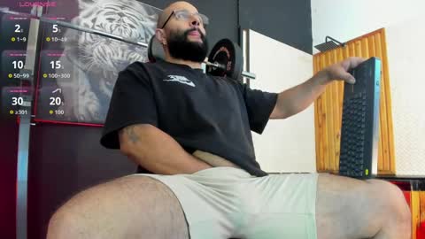 LUKE online show from April 7, 10:48 am