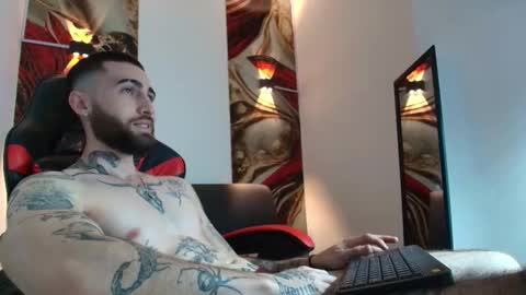 LUKE online show from October 1, 1:28 pm