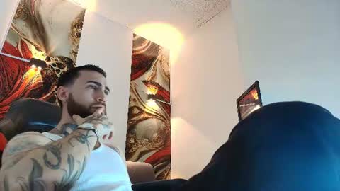 Snapshot of luke_davis01 chatting on June 11, 12:58 pm LUKE online show from June 11, 12:58 pm