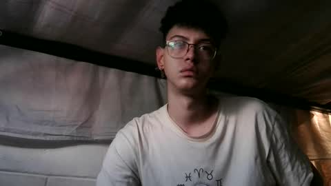 Snapshot of luke_rex chatting on December 25, 2:13 pm luke online show from December 25, 2:13 pm