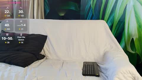 Luke Crews online show from January 7, 5:48 pm