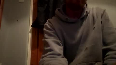 lukeeeeey96 online show from January 12, 10:59 pm