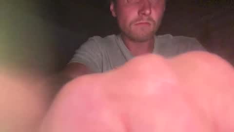 Snapshot of lukeeeeey96 chatting on June 1, 10:00 pm lukeeeeey96 online show from June 1, 10:00 pm