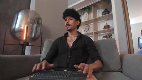 Luke Taylor online show from October 11, 11:31 am