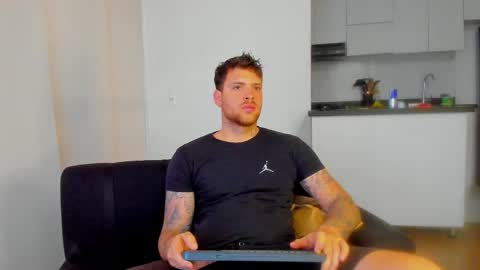 Luke online show from February 27, 11:10 am