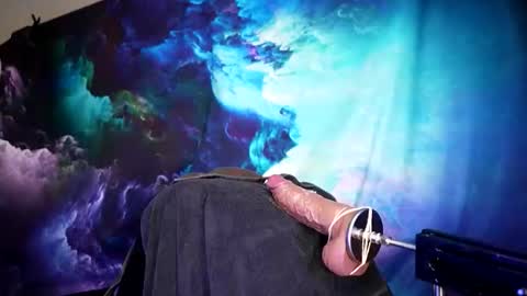 lukewildone online show from January 18, 2:48 am