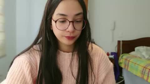 Luli online show from June 12, 1:54 pm