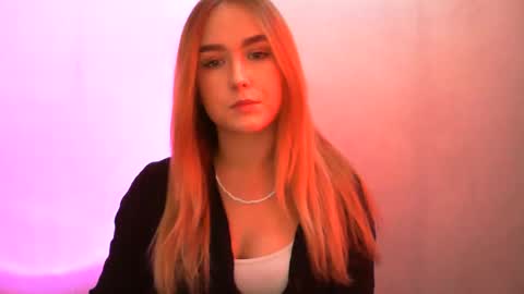 Lulu Baby18 online show from February 15, 1:27 pm