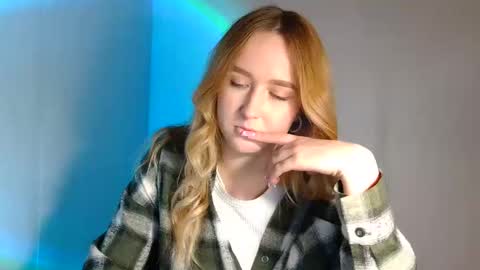 Lulu Baby18 online show from March 7, 7:49 pm