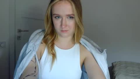 Lulu Baby18 online show from March 12, 7:53 pm