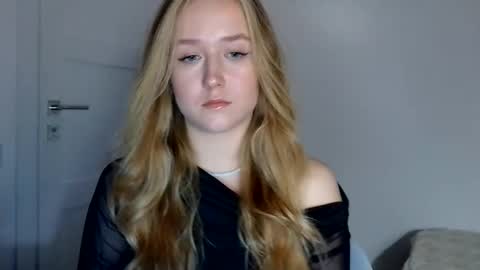 Lulu Baby18 online show from April 16, 5:36 pm