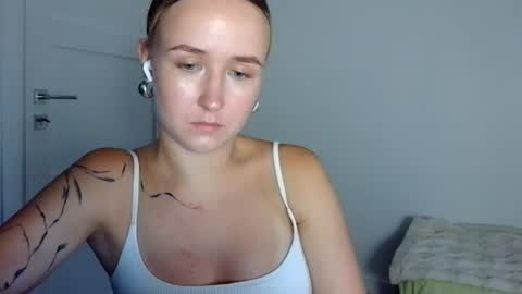 Lulu Baby18 online show from July 13, 4:54 pm