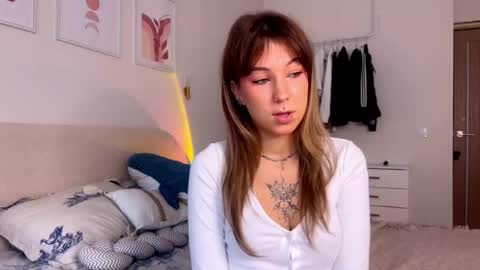 lulu berry online show from May 31, 2:20 am