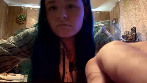 Snapshot of lulupixxx chatting on January 15, 3:05 pm Connie online show from January 15, 3:05 pm