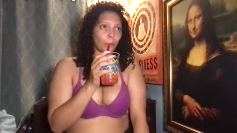 LuLu Valenttine Hot Sexy HawaiianCape Verde online show from June 3, 10:59 pm