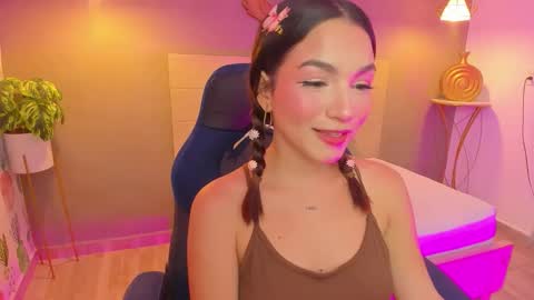 L U M A online show from September 23, 2:58 am