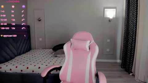 Snapshot of lumi_na chatting on June 20, 7:00 am Mina online show from June 20, 7:00 am