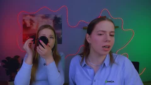 Snapshot of lumi_soft chatting on February 27, 8:47 am Sweet Lumi online show from February 27, 8:47 am