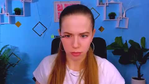 Sweet Lumi online show from July 9, 7:34 am
