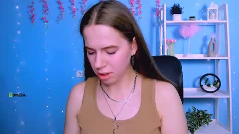 Sweet Lumi online show from July 11, 7:44 am