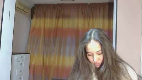 Snapshot of lumiheart chatting on January 11, 5:18 pm Anora online show from January 11, 5:18 pm