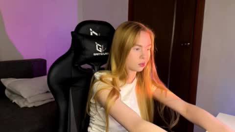 Sia online show from December 21, 5:31 pm