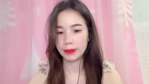 Luna online show from April 7, 5:57 pm