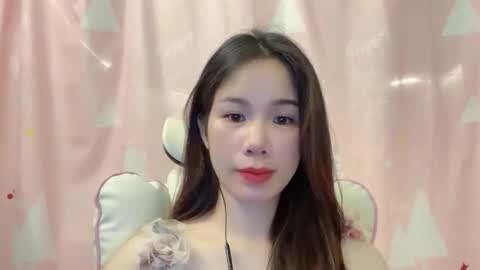 Snapshot of luna4739 chatting on May 23, 8:02 pm Luna online show from May 23, 8:02 pm