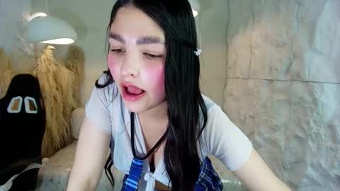 Snapshot of luna__r chatting on October 11, 8:40 pm Luna online show from October 11, 8:40 pm