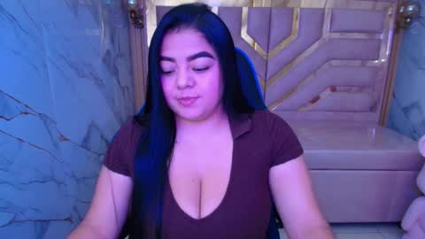 Snapshot of luna__r_ chatting on April 22, 3:09 am Luna online show from April 22, 3:09 am
