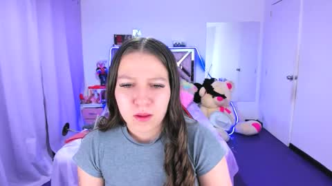 luna_analya online show from February 21, 11:11 am