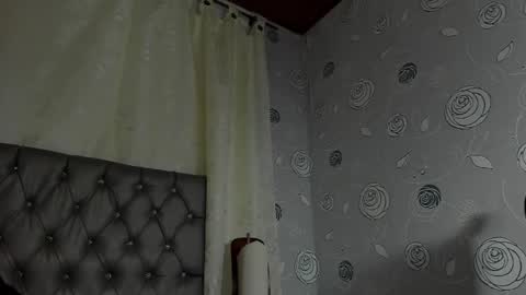 Snapshot of luna_evaa chatting on December 27, 5:48 pm Luna Eva online show from December 27, 5:48 pm