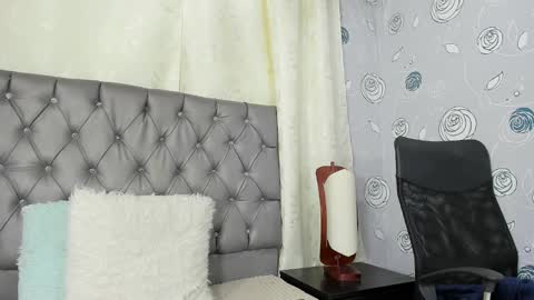 Snapshot of luna_evaa chatting on March 11, 5:57 pm Luna Eva online show from March 11, 5:57 pm