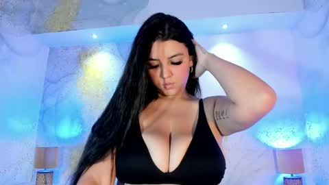 Snapshot of luna_ferrari chatting on June 3, 2:33 pm luna_ferrari online show from June 3, 2:33 pm