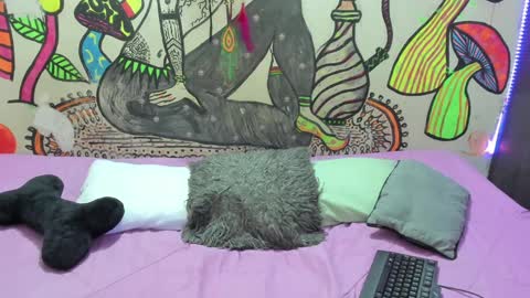 luna_gc online show from January 10, 12:38 am