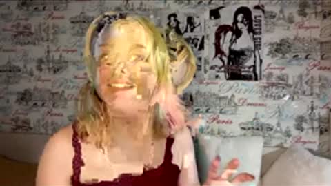 Luna online show from March 31, 7:03 pm