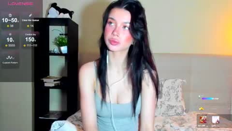 Hi everyone my name is Tina   online show from June 25, 11:20 pm