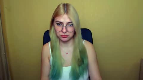 Luna online show from January 7, 11:37 am