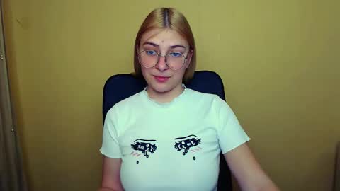 Luna online show from January 10, 11:22 am