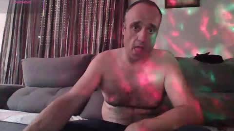 Snapshot of luna_perversa11 chatting on October 18, 3:35 pm Luna online show from October 18, 3:35 pm