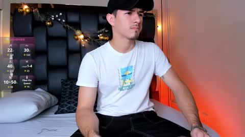 Luna Stanford online show from December 17, 7:31 pm