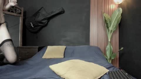 Snapshot of luna_sunflower chatting on February 23, 11:35 pm luna online show from February 23, 11:35 pm