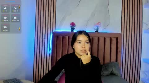 Luna  online show from October 13, 7:47 pm