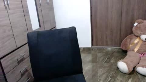 lunaa_sub online show from December 19, 7:21 pm