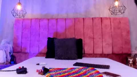 luna arias online show from June 26, 8:02 pm