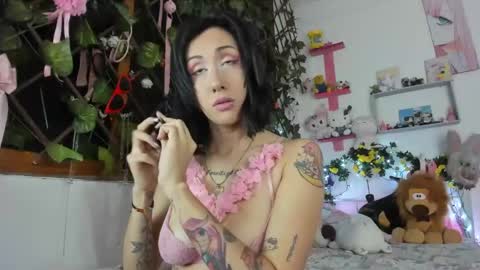 lunacristal_moon online show from December 9, 1:18 am