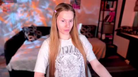 Britney online show from February 28, 7:26 pm