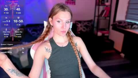 Britney online show from March 4, 4:02 pm